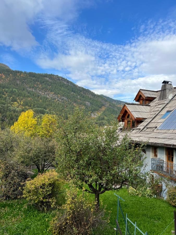 Bel Appartement 8 Personnes A Saint Chaffrey 외부 사진